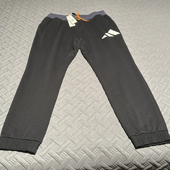 Adidas Men’s Black Sweatpants (Matching Tee listed separately), NWT’s, Size XL - Picture 6 of 11
